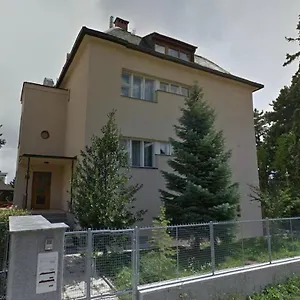 Stred Apartman